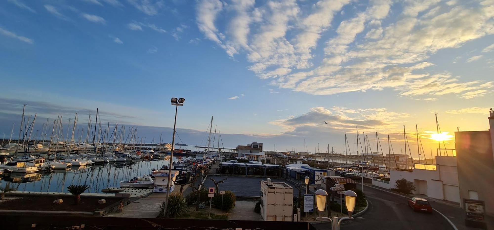 Residence De Standing La Pecherie Spacieux T3 Comme Un Cocon Familial Vue Mer Et Sur L'Avant Port Sur Le Bout Du Bout De Cap D'Agde Seule Cap En Occitanie 외부 사진