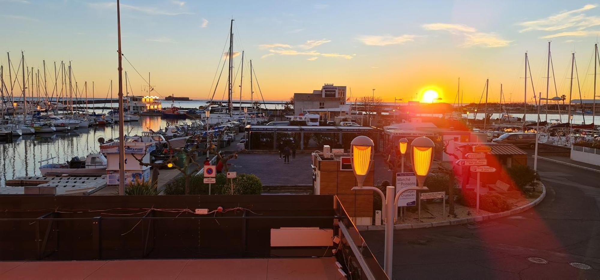 Residence De Standing La Pecherie Spacieux T3 Comme Un Cocon Familial Vue Mer Et Sur L'Avant Port Sur Le Bout Du Bout De Cap D'Agde Seule Cap En Occitanie 외부 사진